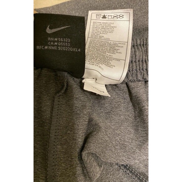 Vintage Nike DRI FIT Men’s Running Shorts Gym Active Performance Gray  Swoosh - Picture 2 of 16